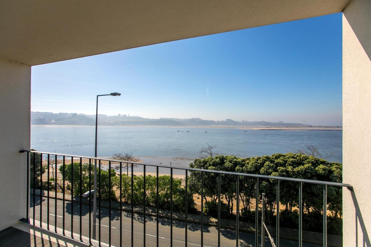 Lovelystay - Luxury 2Br Duplex Apartment In Foz Porto Kültér fotó
