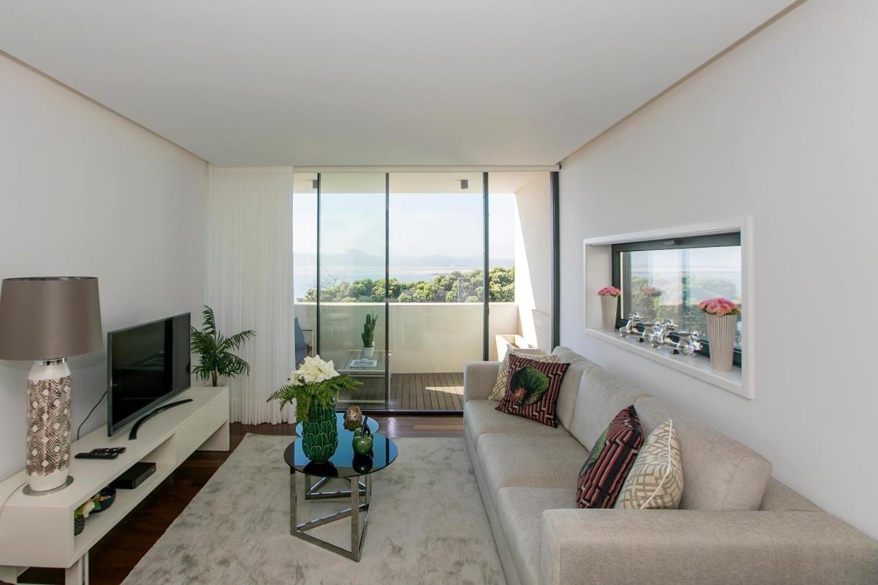 Lovelystay - Luxury 2Br Duplex Apartment In Foz Porto Kültér fotó