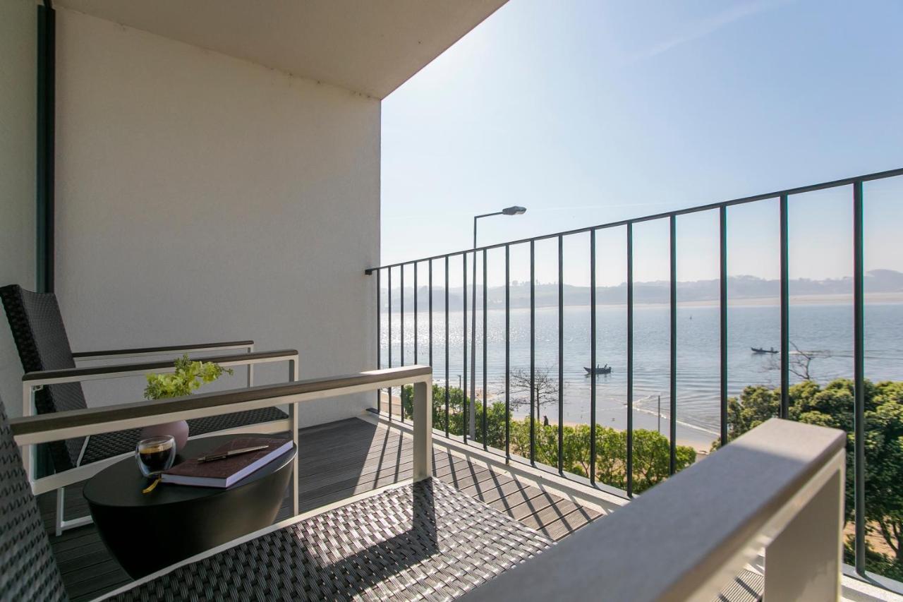 Lovelystay - Luxury 2Br Duplex Apartment In Foz Porto Kültér fotó
